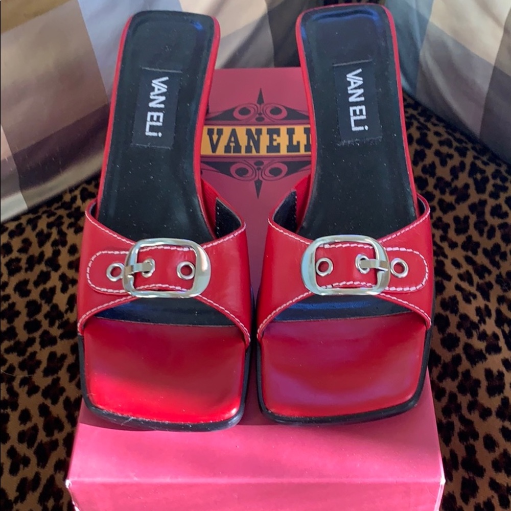Vaneli Allyn Red Calf Sandal size 8.5N